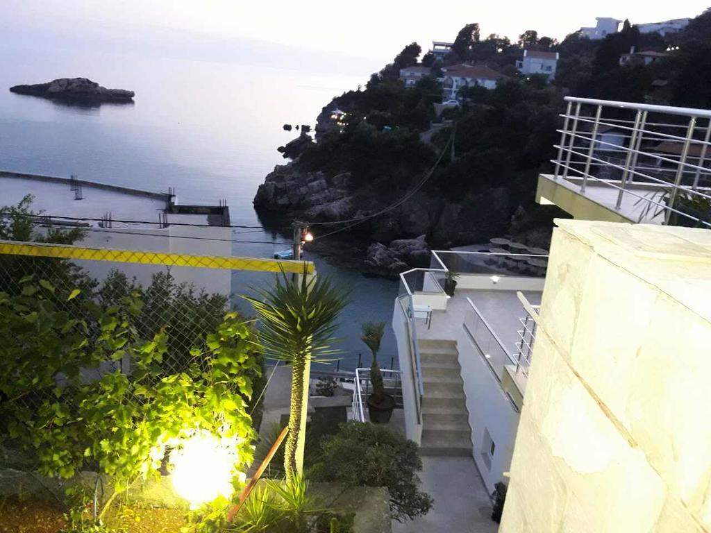 Apartments Gran Sasso Ulcinj Exterior photo