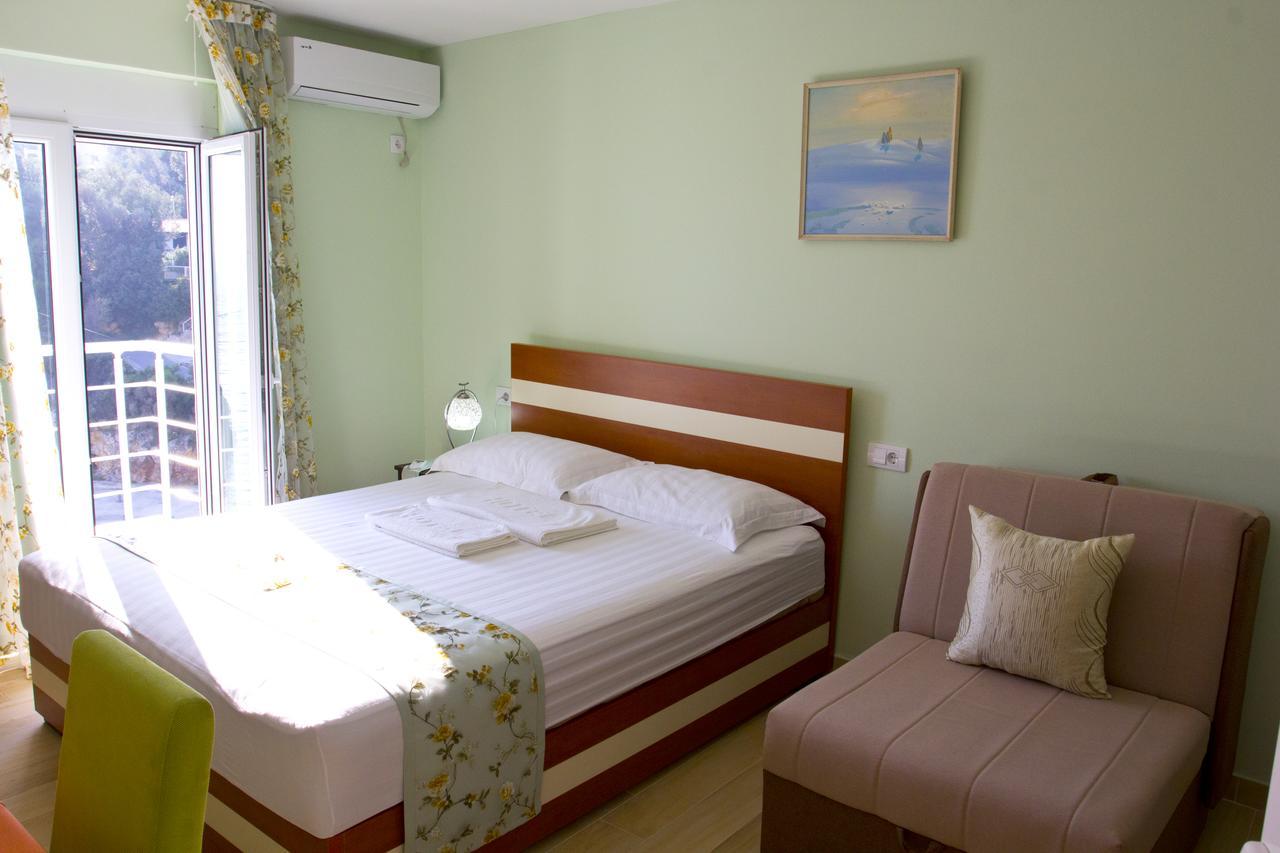 Apartments Gran Sasso Ulcinj Exterior photo