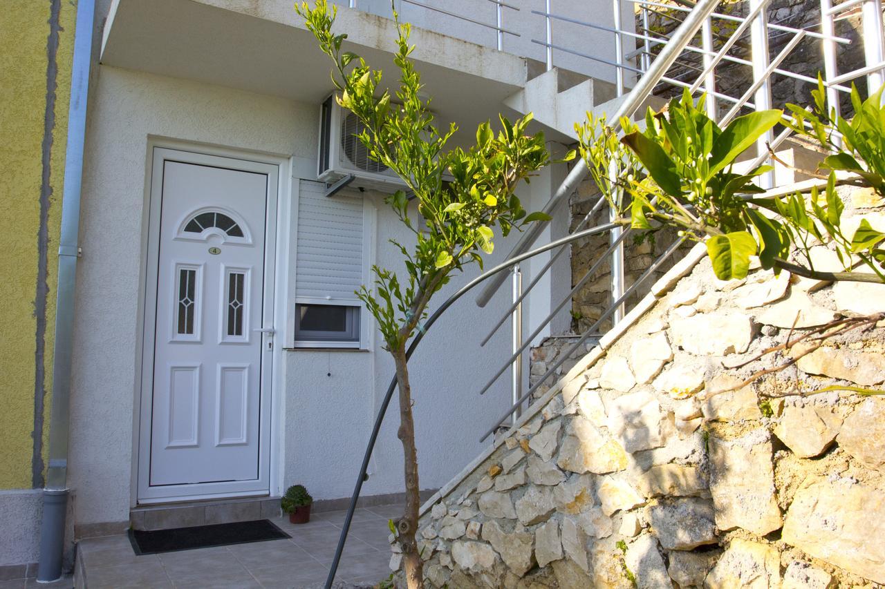 Apartments Gran Sasso Ulcinj Exterior photo